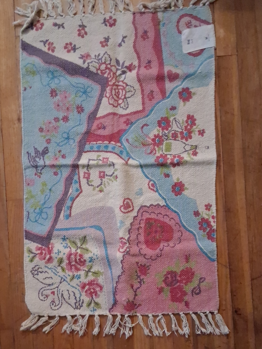 Urban Outfitters Hankie Scatter Rug - NWTs!